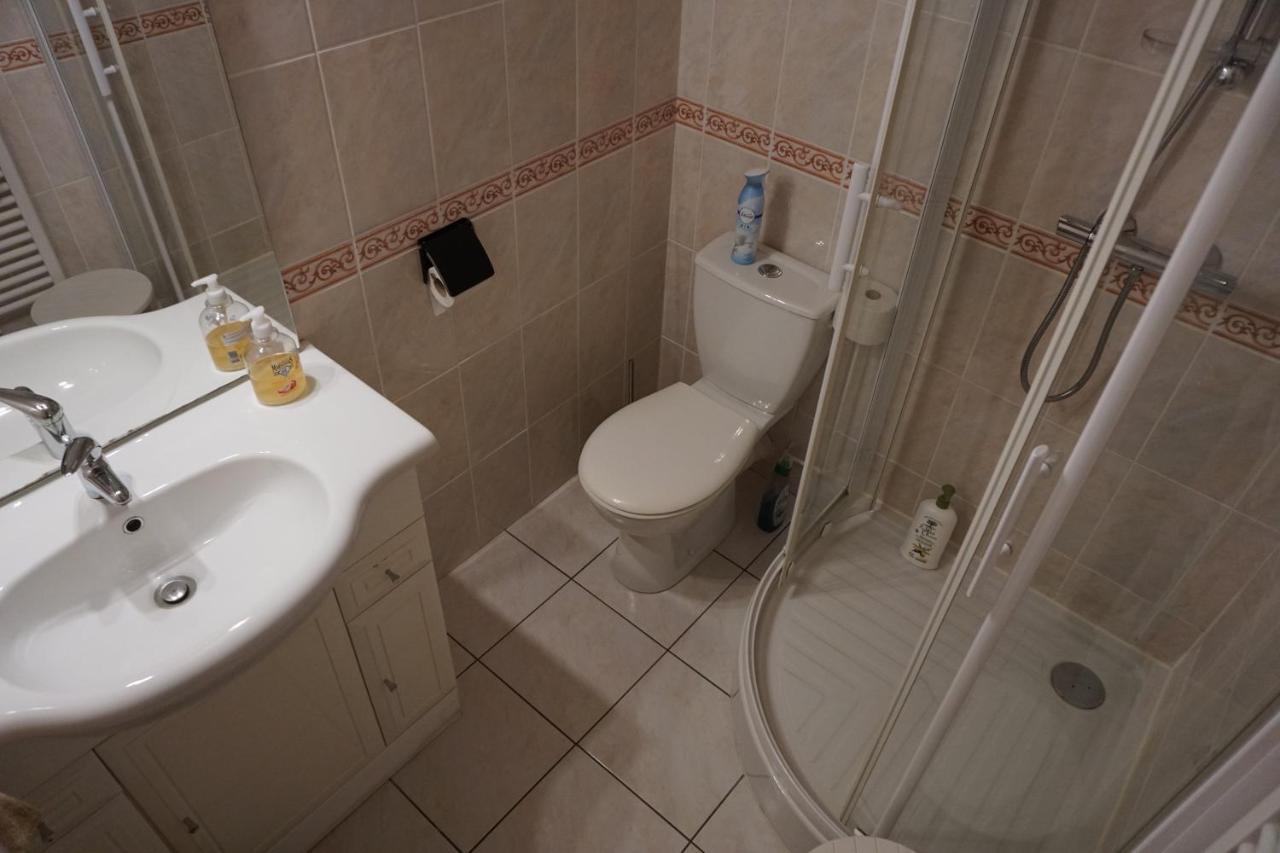Kerlaz Chambres D'Hotes Kerioret Izella المظهر الخارجي الصورة
